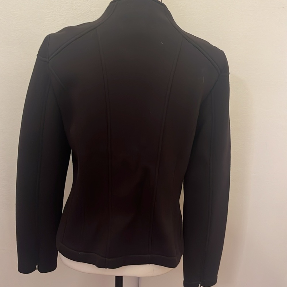 Jacket - Picture 6 of 9